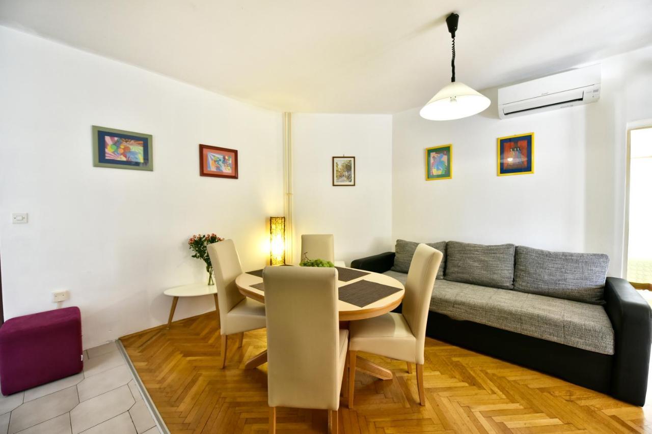 Apartment Nikola Poreč Exterior foto