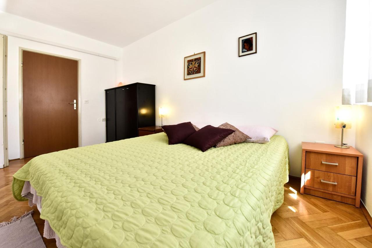 Apartment Nikola Poreč Exterior foto